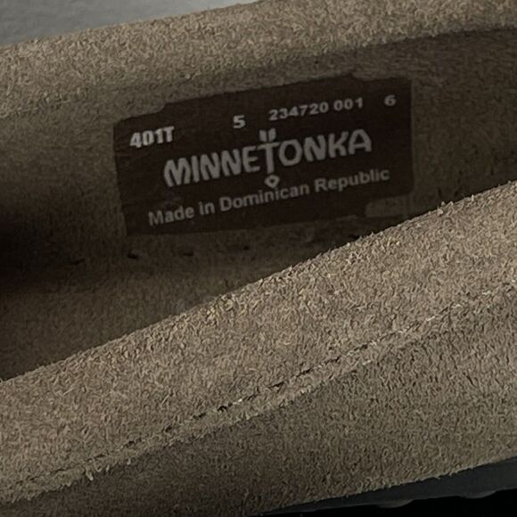 Minnetonka Kiltie Hardsole Fringe Moccasins Womens SIZE 5 Suede Dark Brown Shoes - Picture 8 of 9